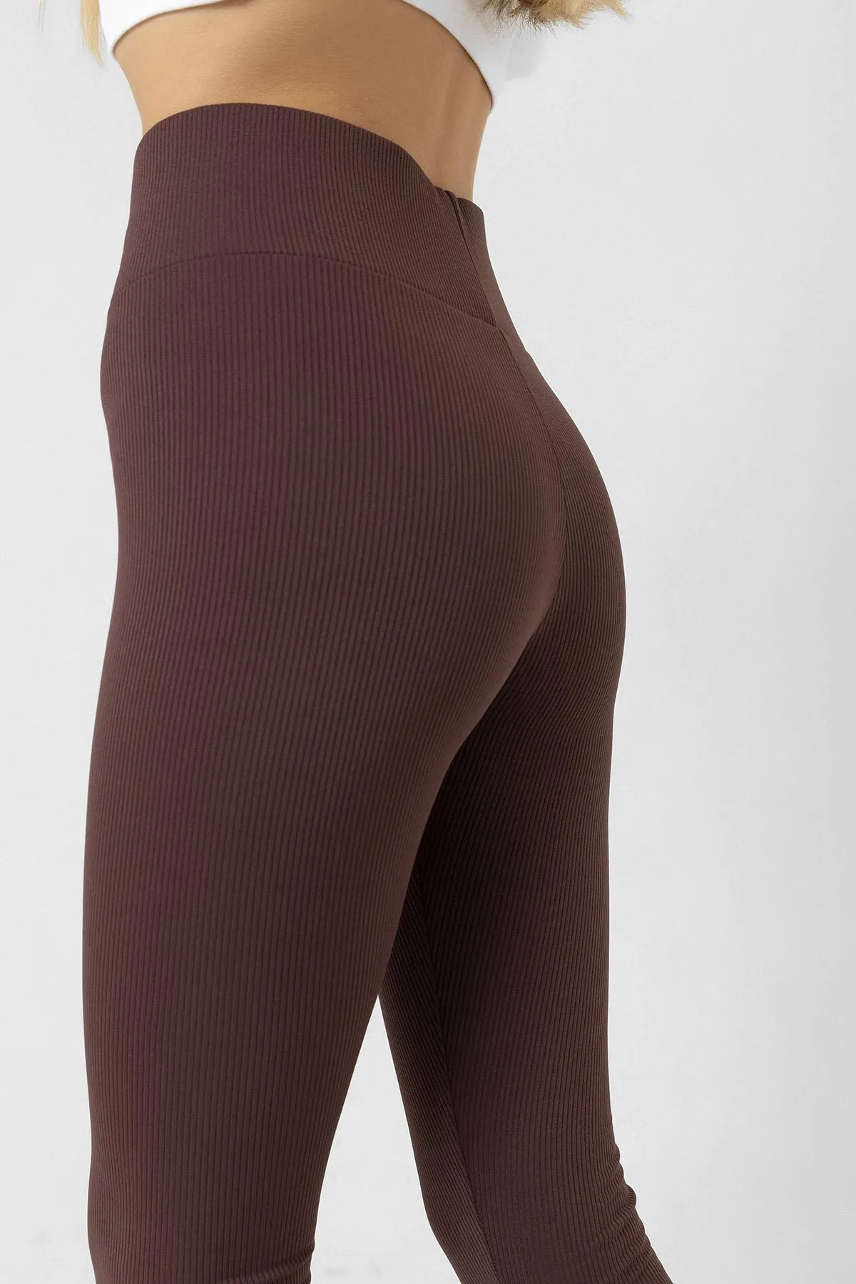 Domoda  Braune Fleece-Innenseite, elastisch, erhöht, gerippt, geraffte Interlock-Winterstrick-Leggings @verona