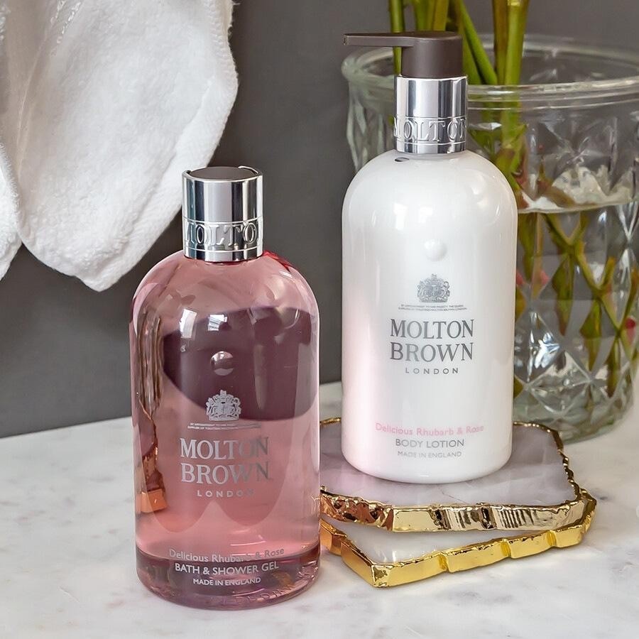 Delicius Rhubarb & Rose Bath & Shower Gel