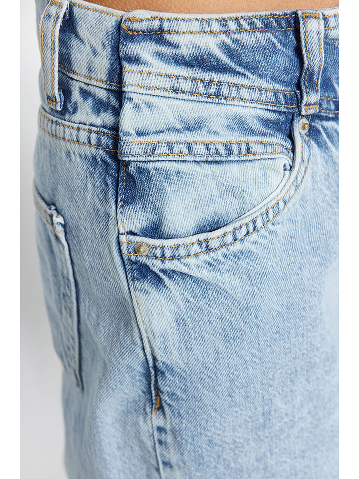 trendyol Jeans - Comfort fit - in Hellblau günstig kaufen