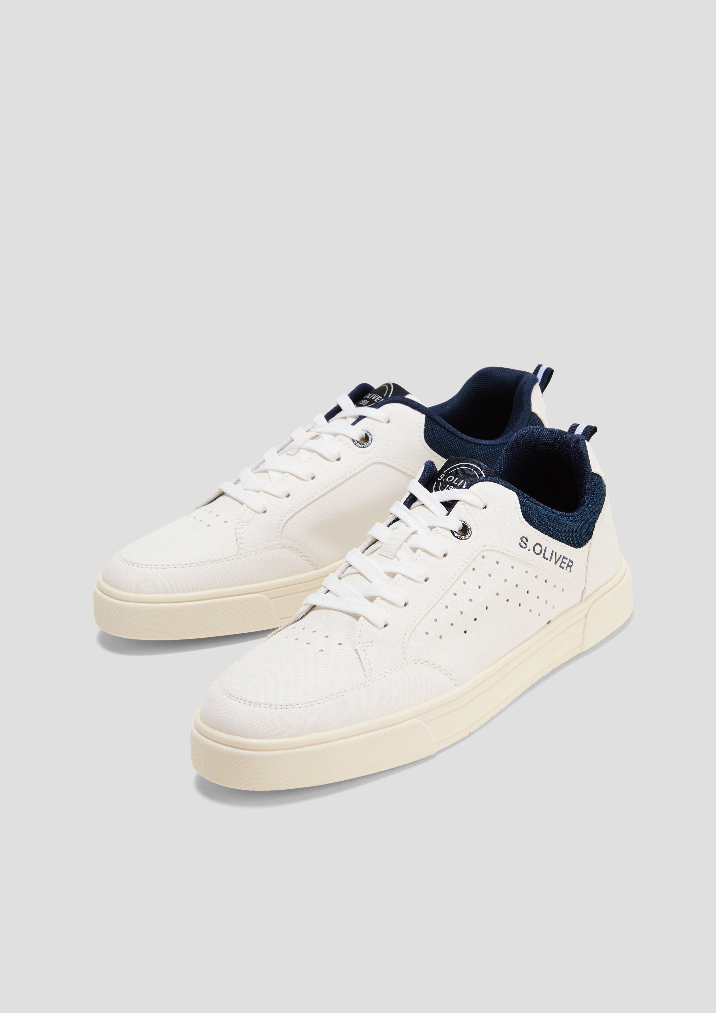 Cleane Sneaker mit Cut-out-Details  6008787-150