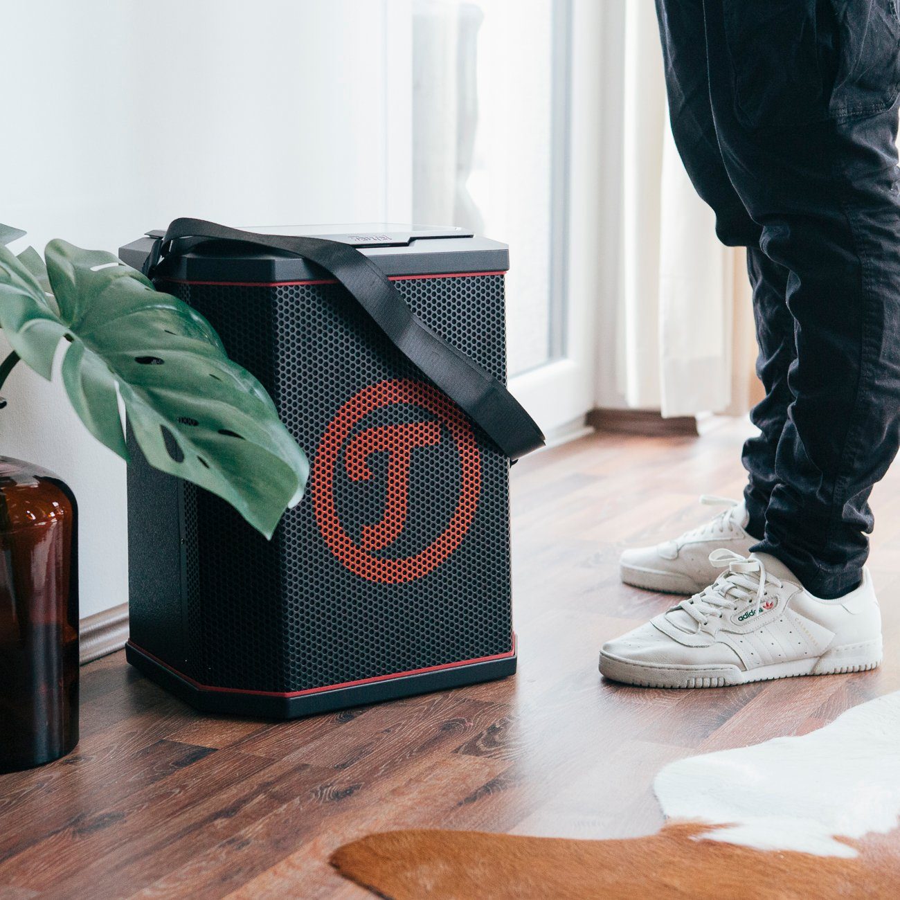 Teufel ROCKSTER AIR Wireless Lautsprecher (Bluetooth, 72 W, Integrierte Power-Bank- und Auto-On-Off-Funktion)