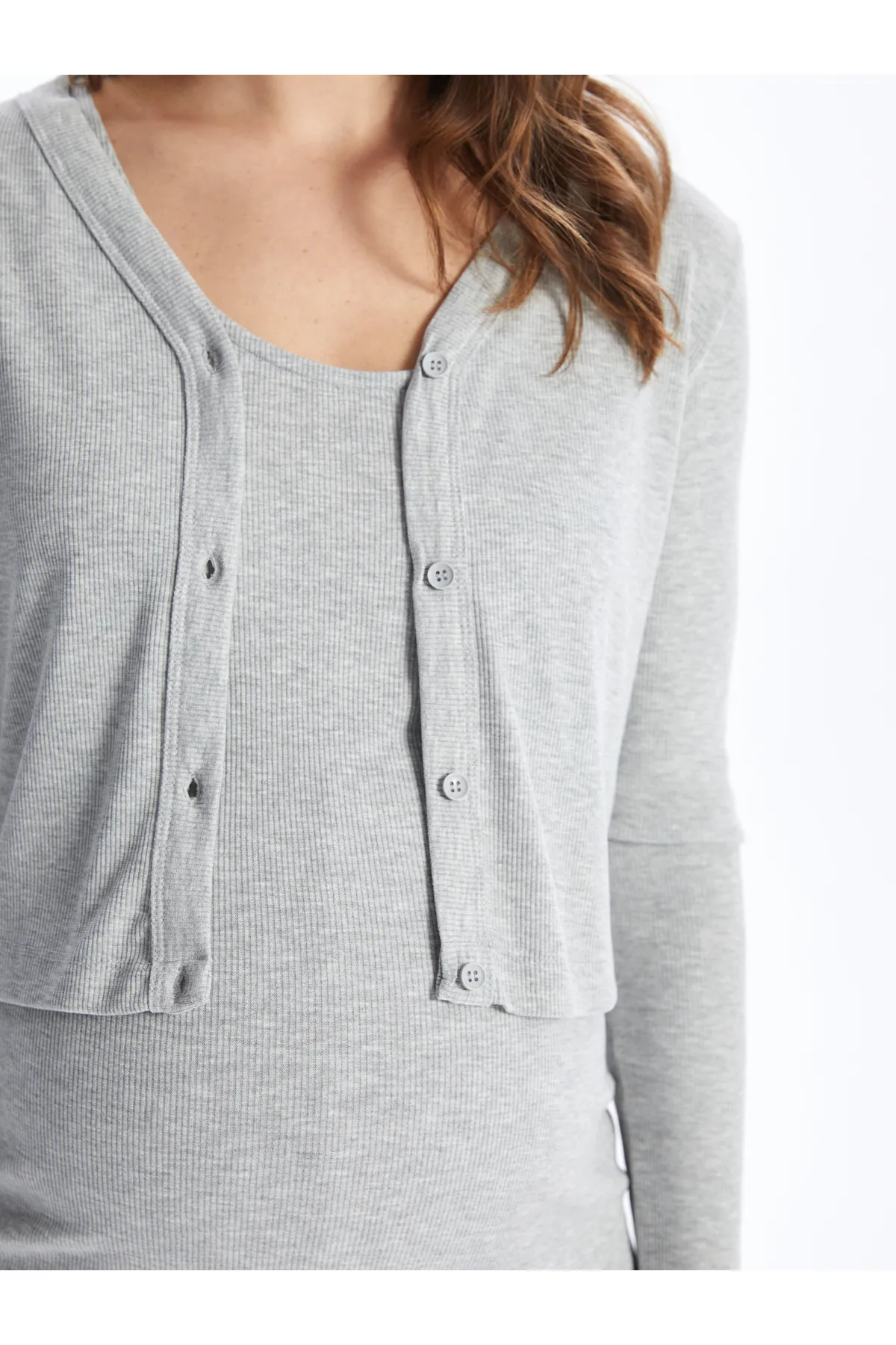 LC Waikiki  Set aus geradem, langärmligem Umstandskleid und Strickjacke mit Rundhalsausschnitt