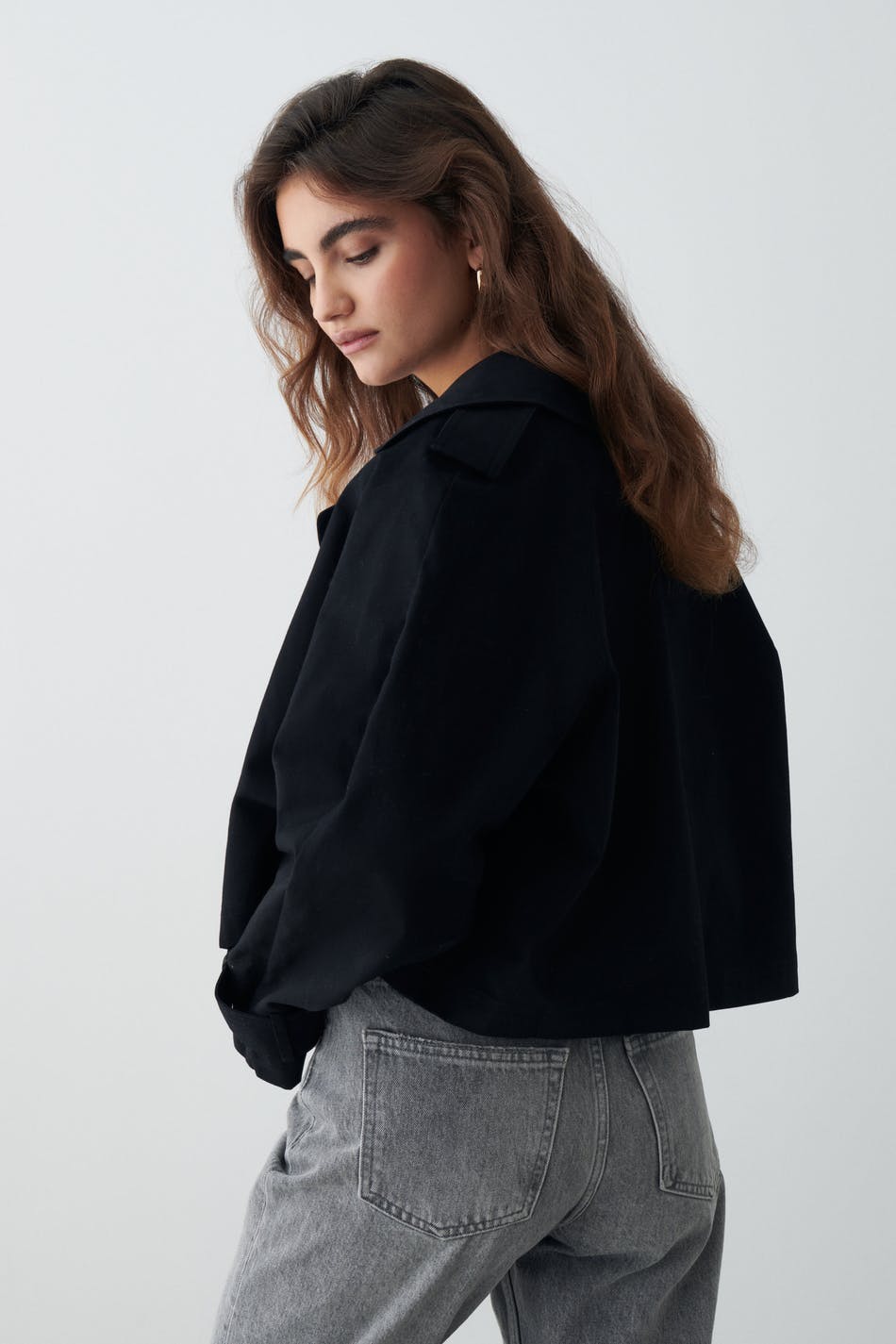 Short trench coat