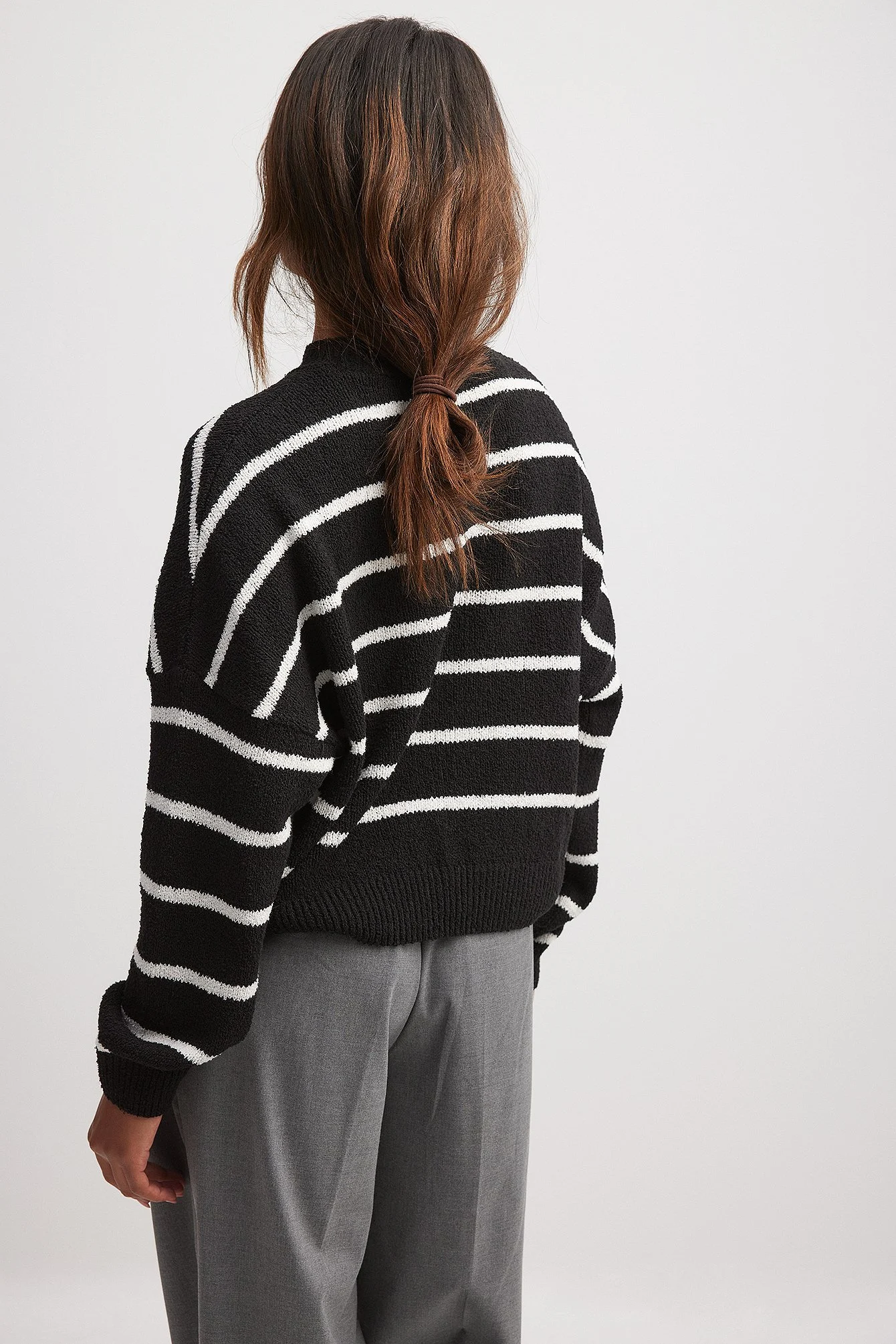 Gestreifter-Strickpullover