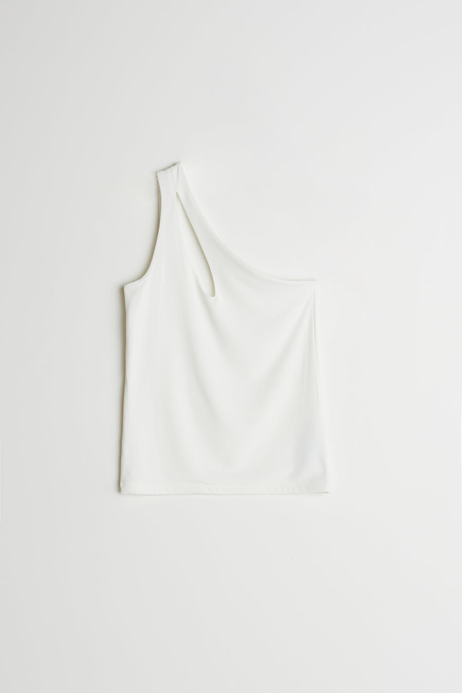 Clara cut out top