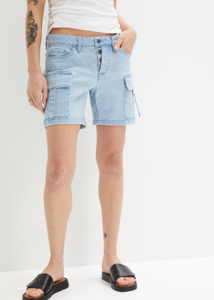 Jeans-Shorts mit aufgesetzten Taschen