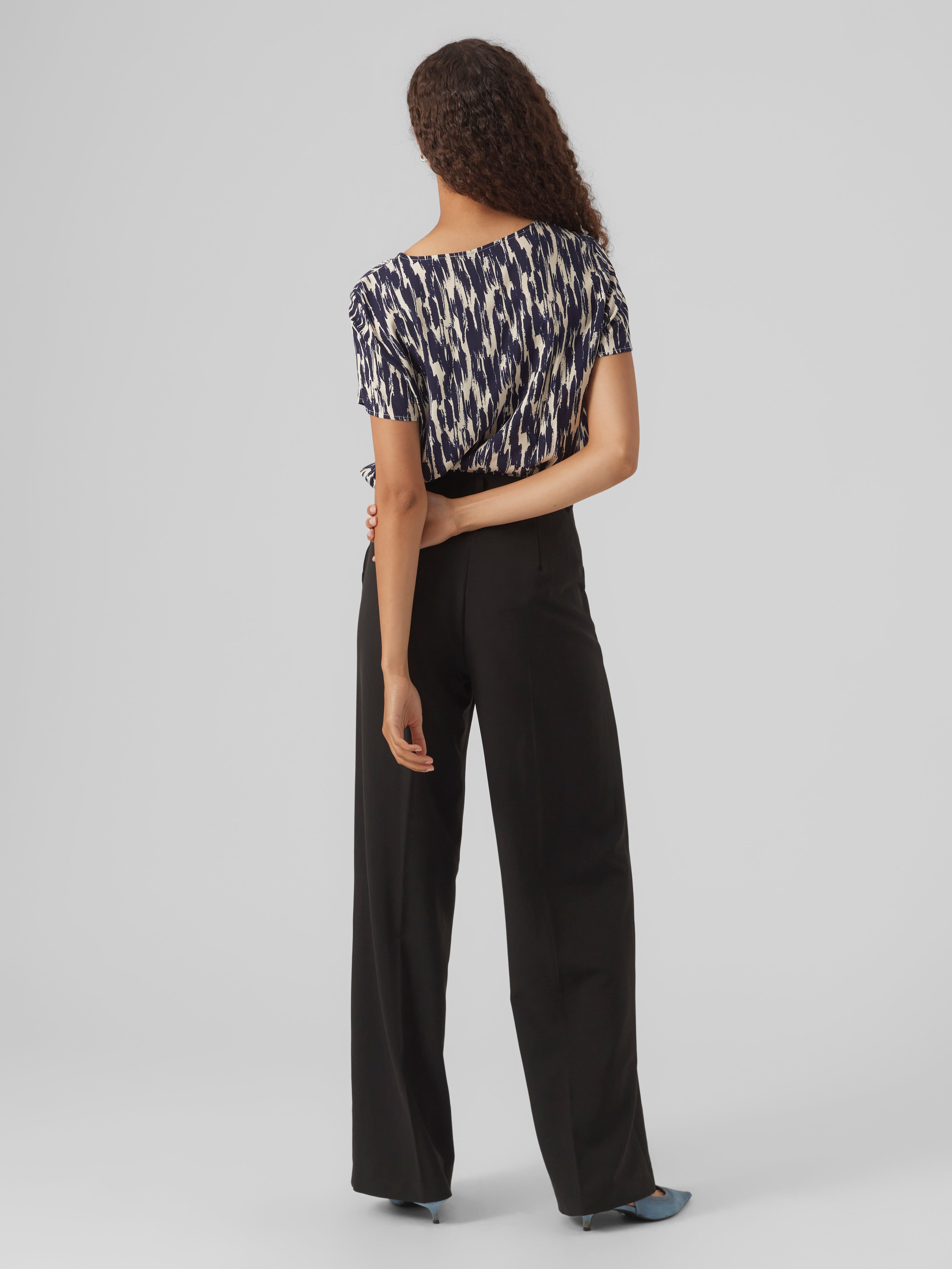 VMEASY Top