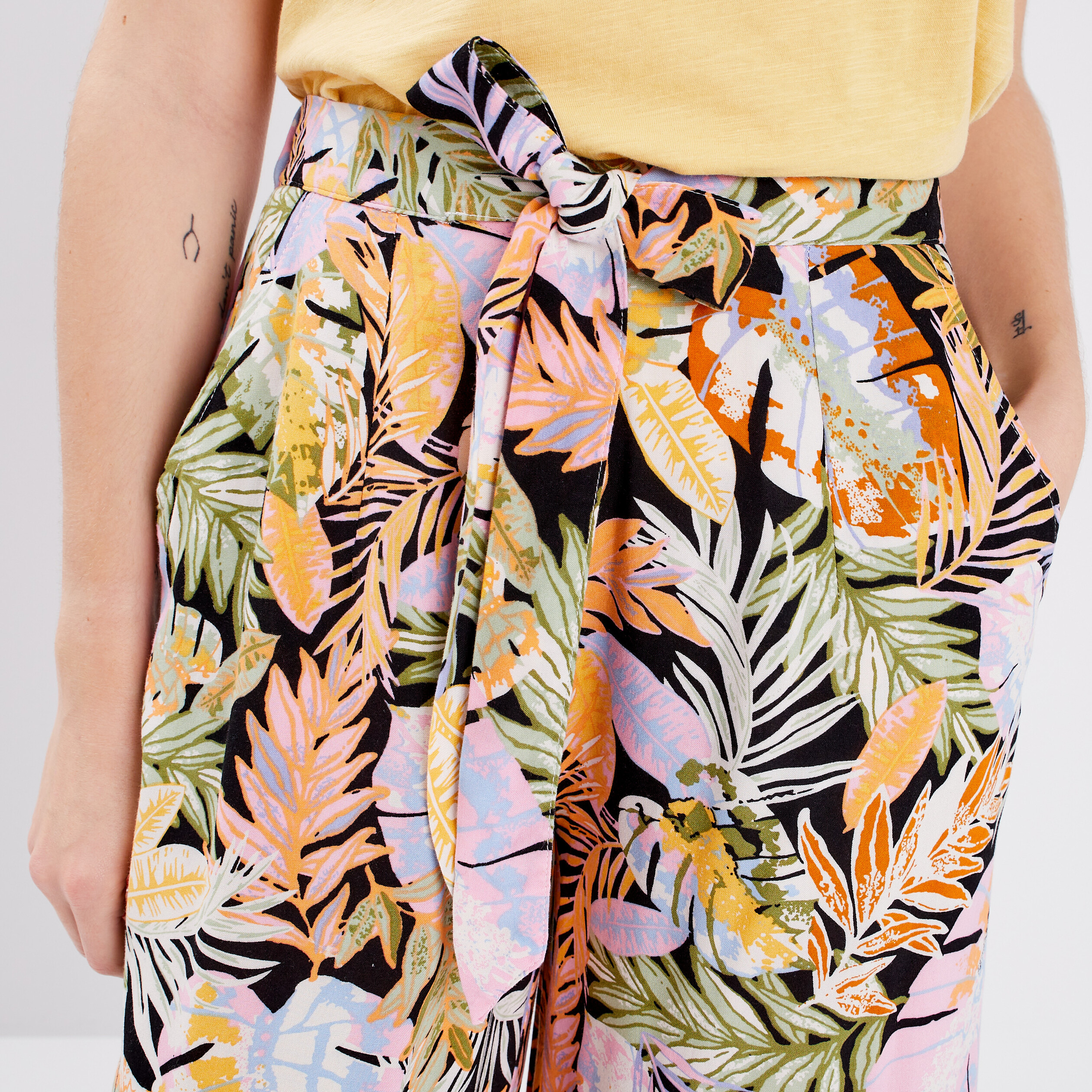 Pantalon wide leg fluide noir femme | La Halle