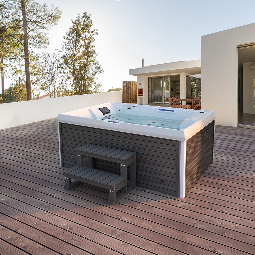 Home Deluxe Outdoor Whirlpool STREAM inkl. Treppe und Thermoabdeckung
