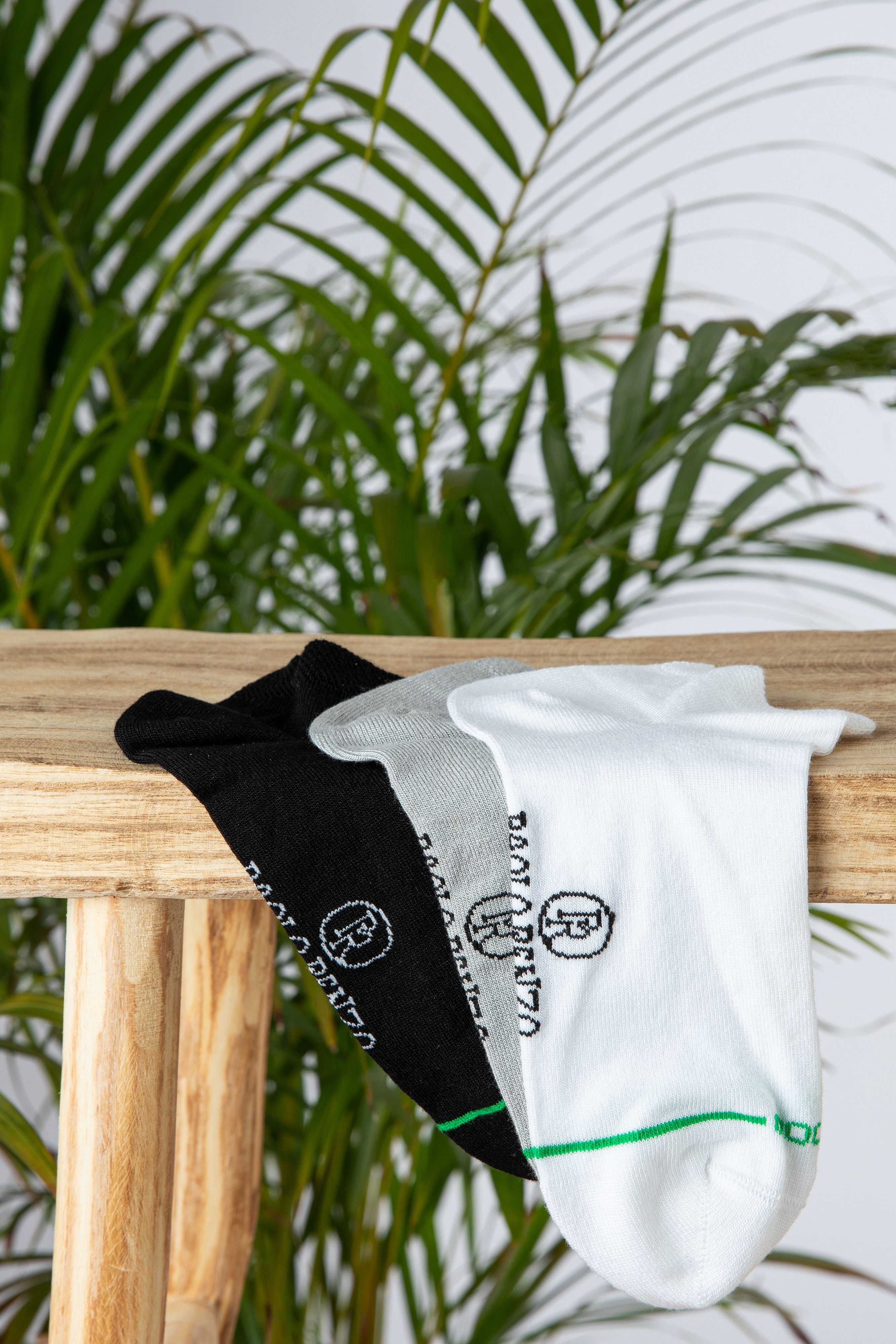 Paolo Renzo Sneakersocken Geruchshemmend (3-Paar) Atmungsaktive Unisex Sneaker Socken aus hochwertiger Bambus Viskose