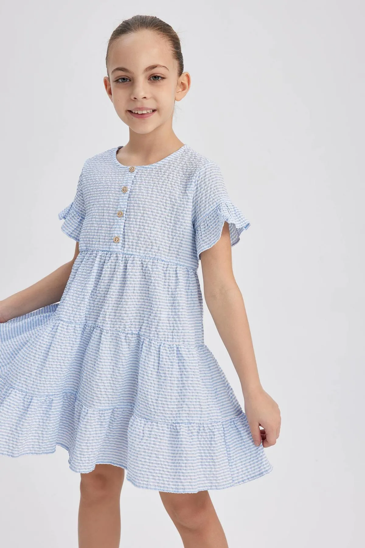 DeFacto  Gestepptes, kurzärmliges Schwungradkleid für Babys, Mädchen, Tyc00719856892
