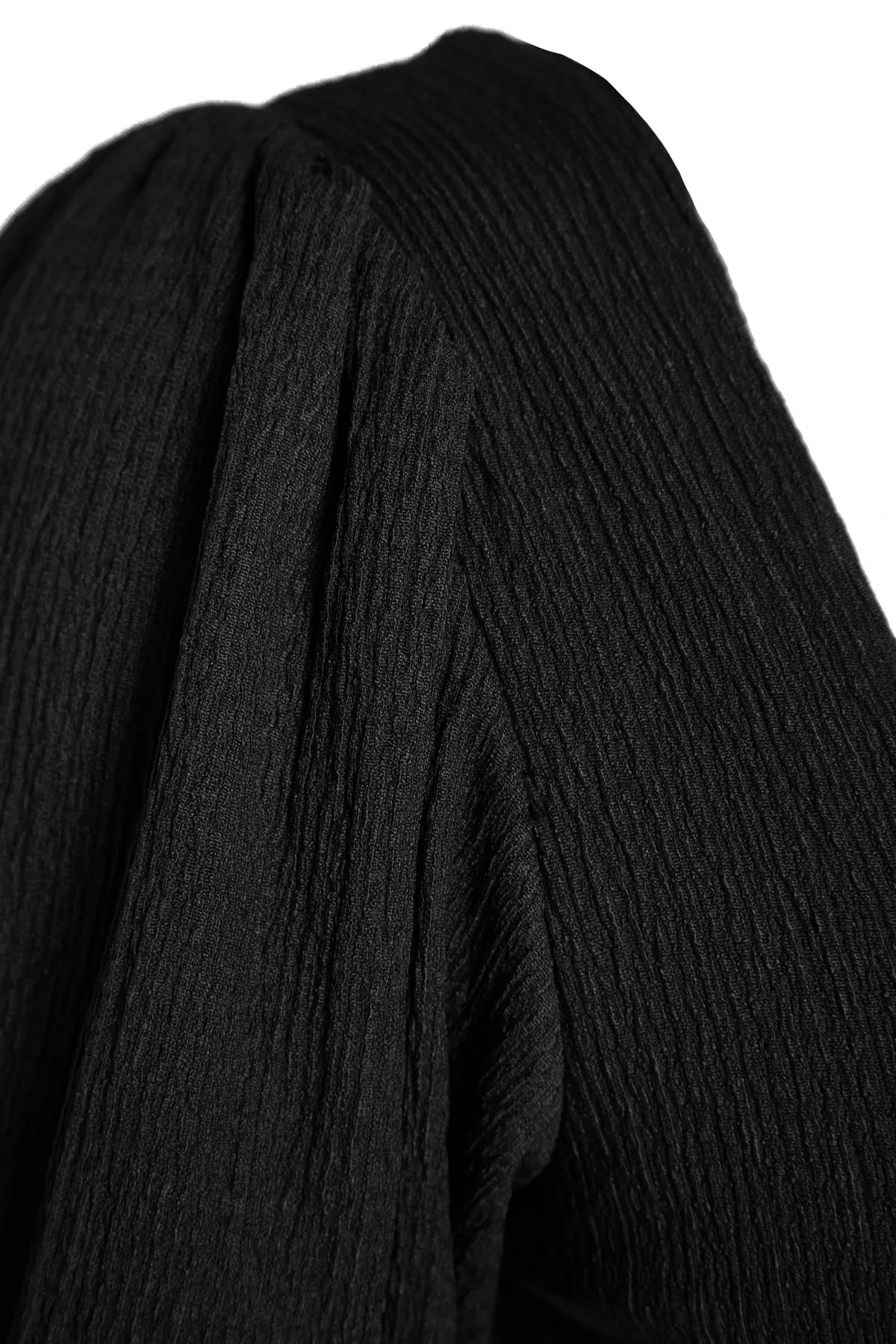 Trendyol Collection  Schwarzes A-Linien-Strickkleid mit quadratischem Ausschnitt, Ballonärmeln, Schlitzdetail, Wickel-/Strukturmuster TWOSS23EL01533