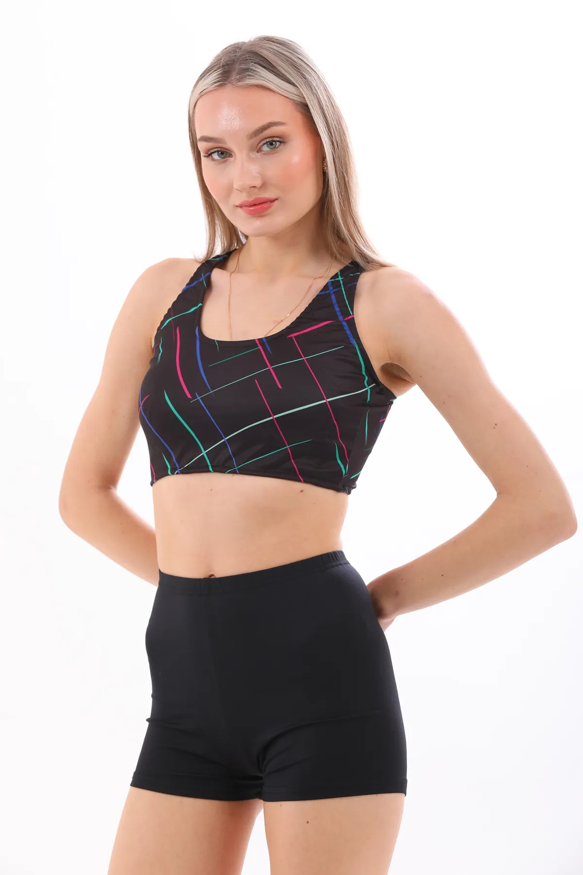 segiza  Badili-Bikini für Damen mit schwarzen Shorts