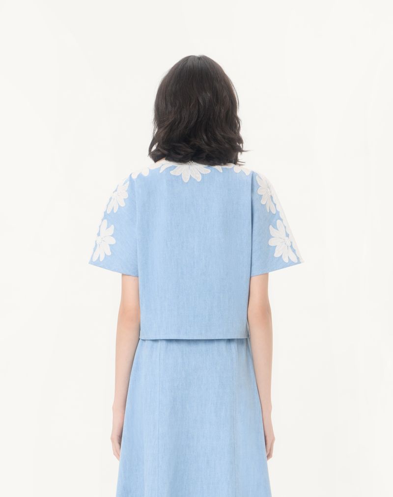 Camisa jeans bordada azul-clara