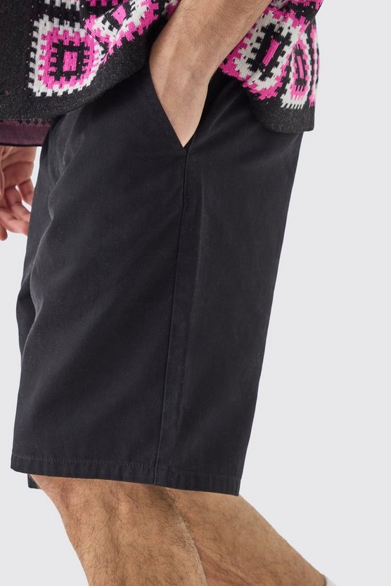 Lockere schwarze Shorts