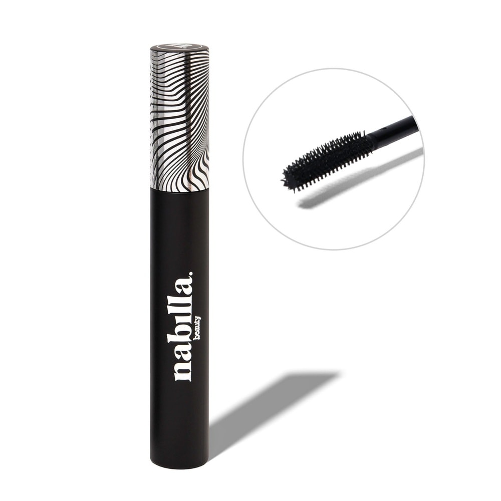 nabilla beauty Lashes on Fleek 01 Mascara All in One