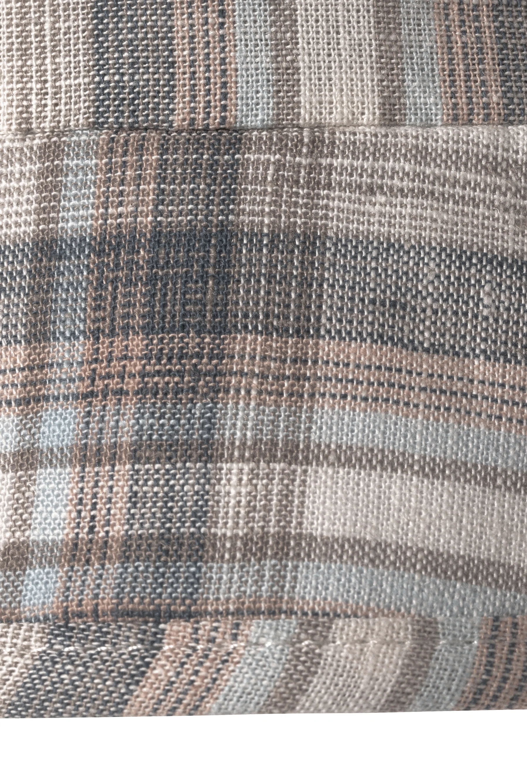 Schirmmütze mit Nackenschutz in beige kariert