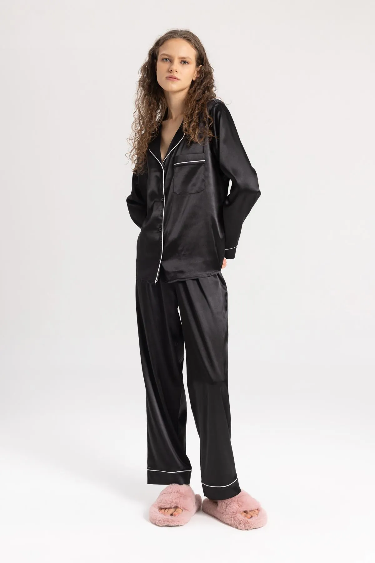 DeFacto  Fall In Love Regular Fit Lange Satinhose A9161ax24sp