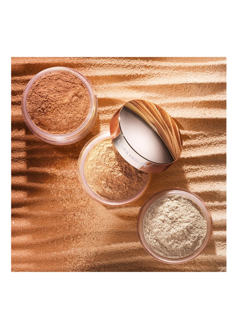 Pudră liberă Light Catcher TLSP de la Laura Mercier