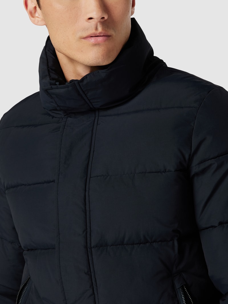 Steppjacke mit Stehkragen in dunkelblau