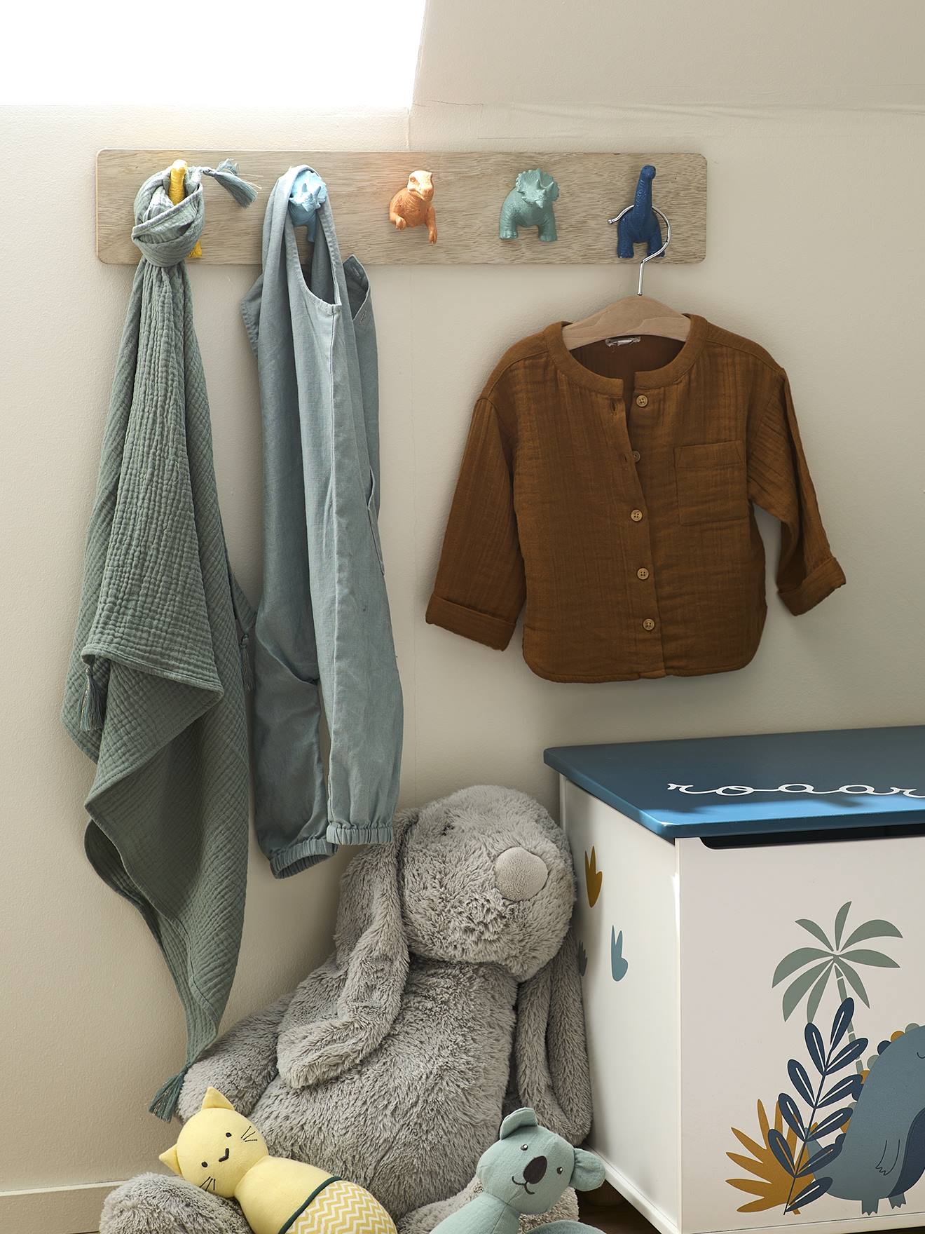 Vertbaudet Kinderzimmer Wandgarderobe, Dino - mehrfarbig