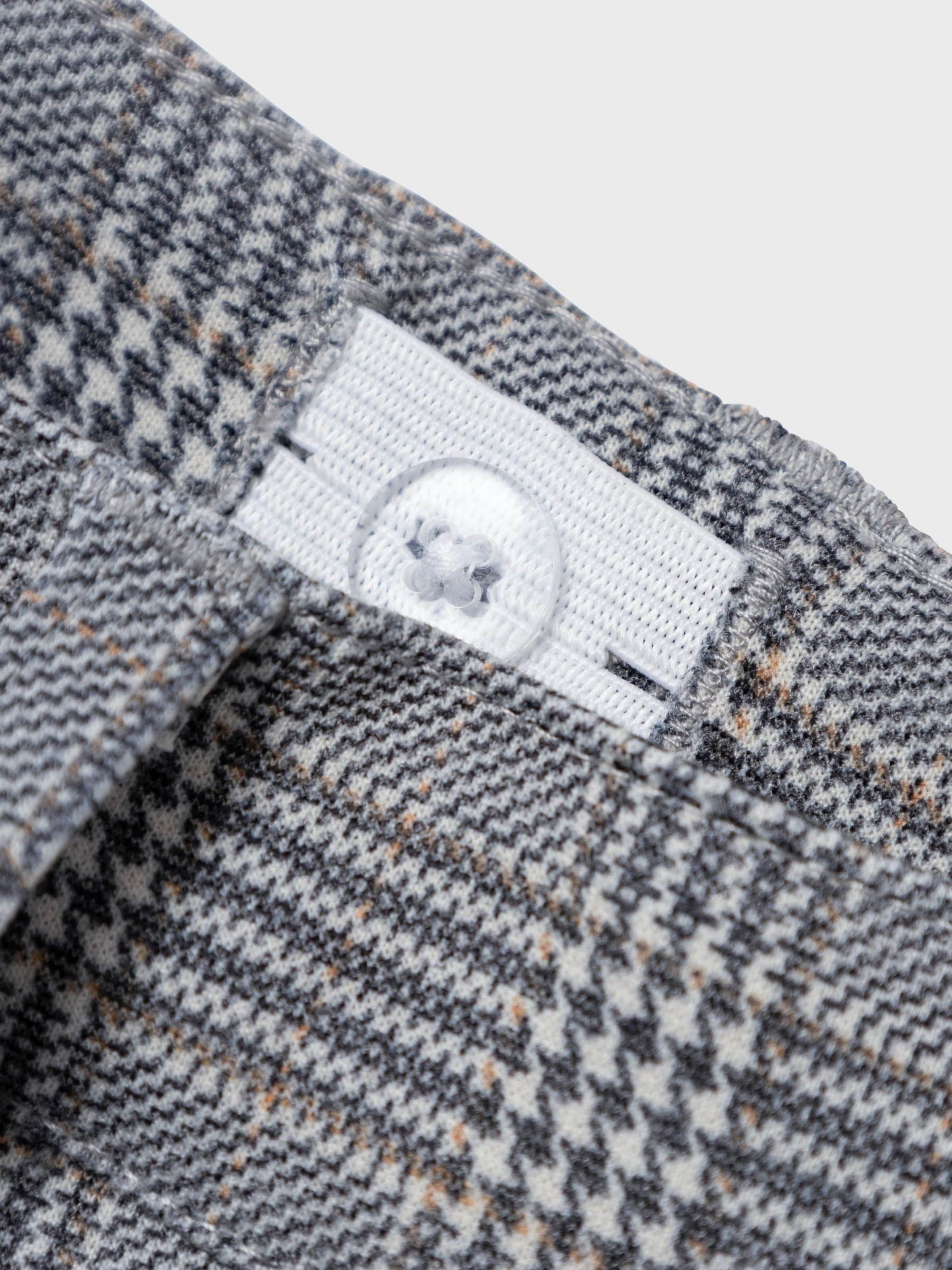 Slim fit Pants