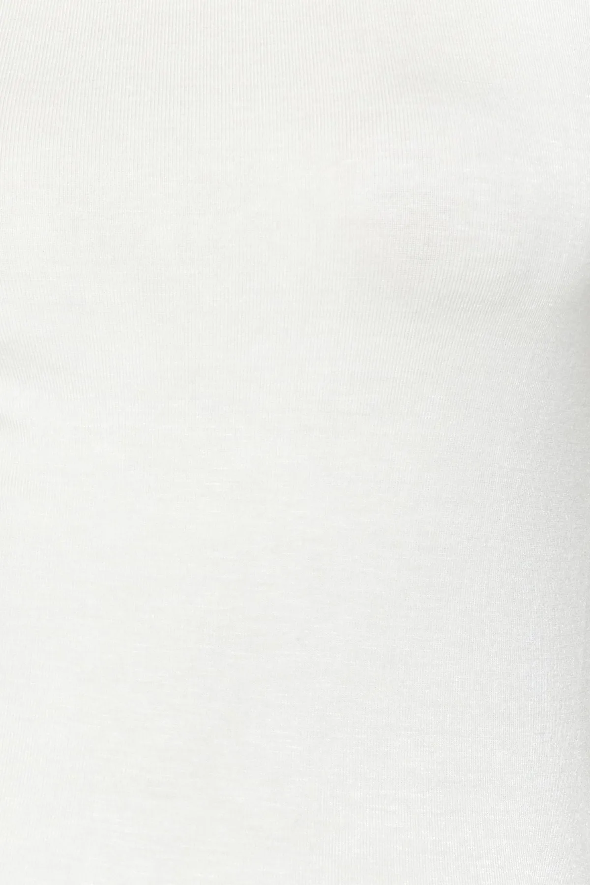 Trendyol Collection  Ecru Premium Viskose Taillierte Strickbluse mit Mondärmeln TWOSS23BZ00992
