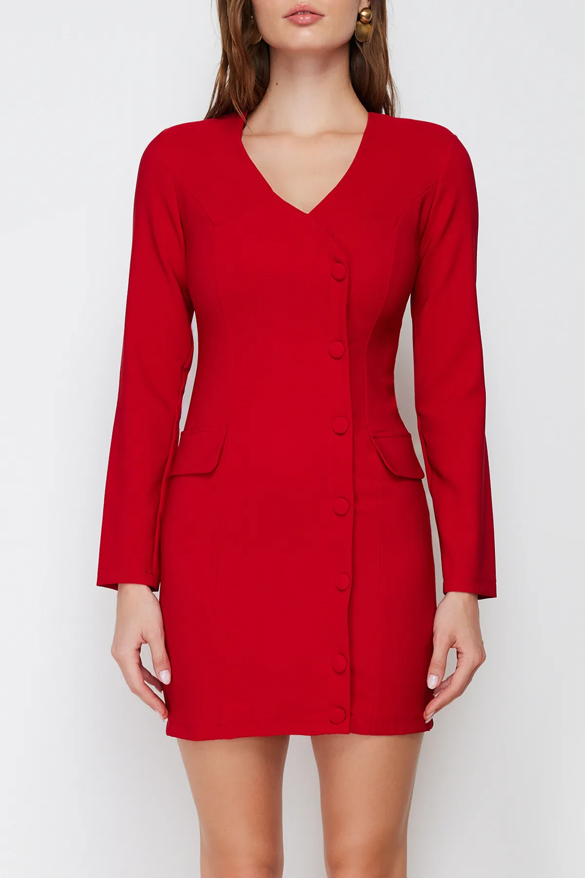 Trendyol Collection  Rotes, gewebtes Jackenkleid mit geknöpftem V-Ausschnitt und Taschendetails TWOAW24EL00629
