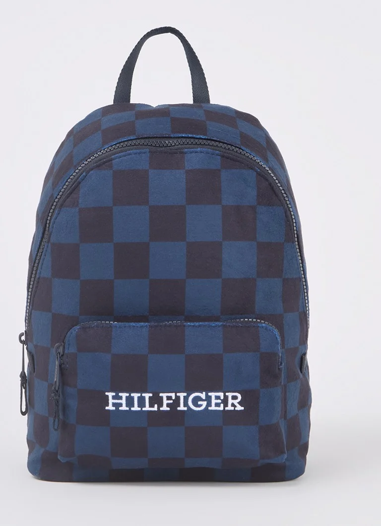 Rucsac Tommy Hilfiger cu imprimeu în carouri și logo brodat.