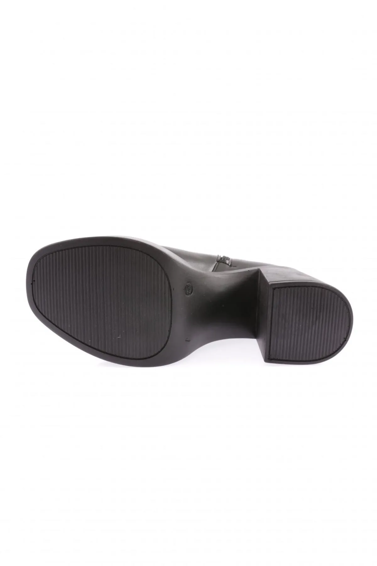 DGN  Schwarze Damenstiefel mit Absatz K632-22k
