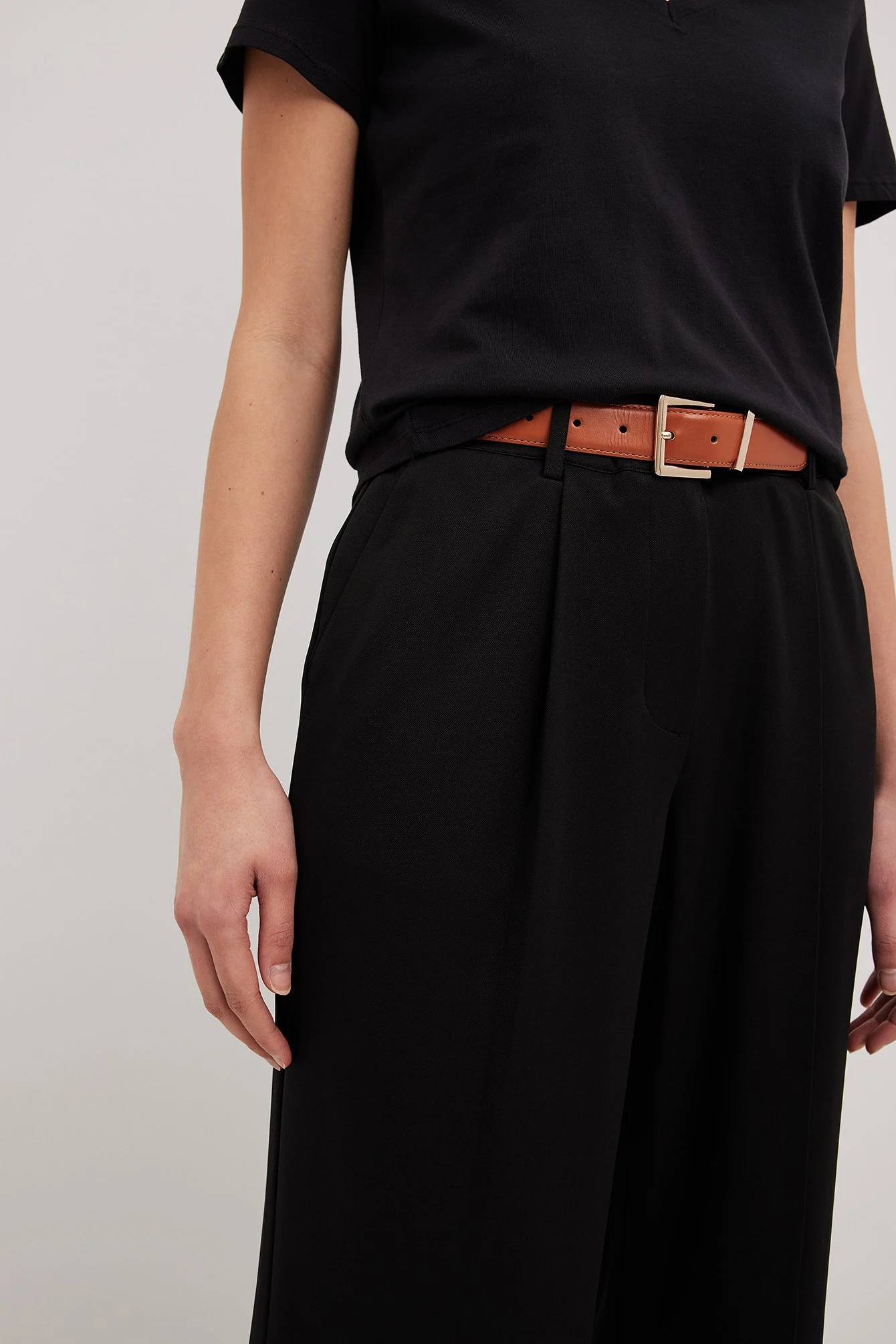 Anzughose mit mittlerer Taille und geradem Bein