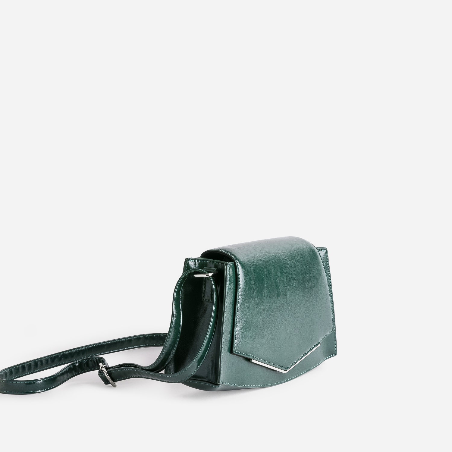 Sac bandoulière vert avec barrette métal