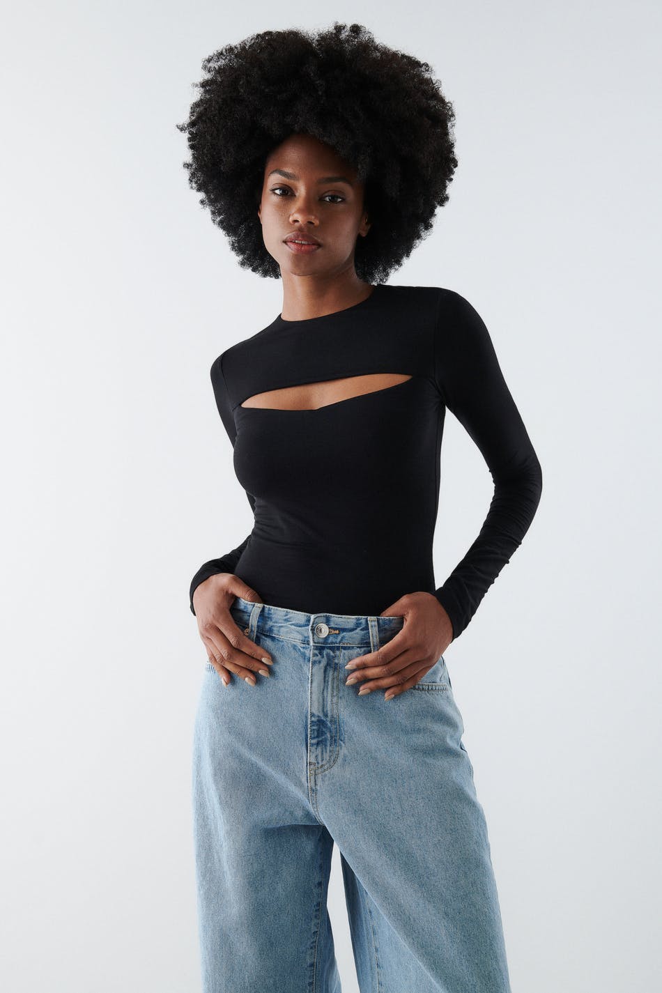 Mw cut out body