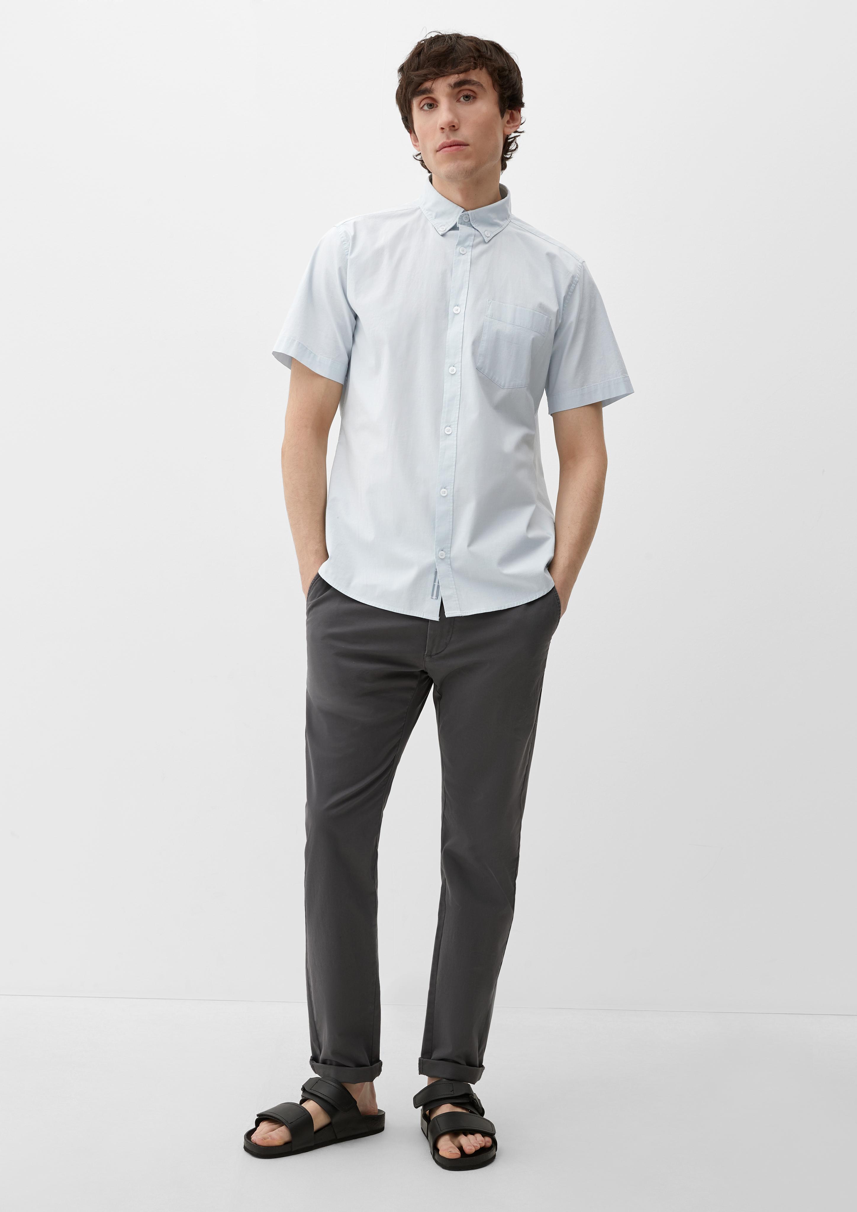 Kurzarmhemd mit Button-Down-Kragen  2127523-50M2