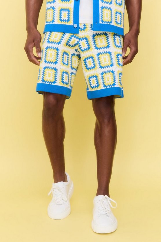 Lockere gehäkelte Shorts
