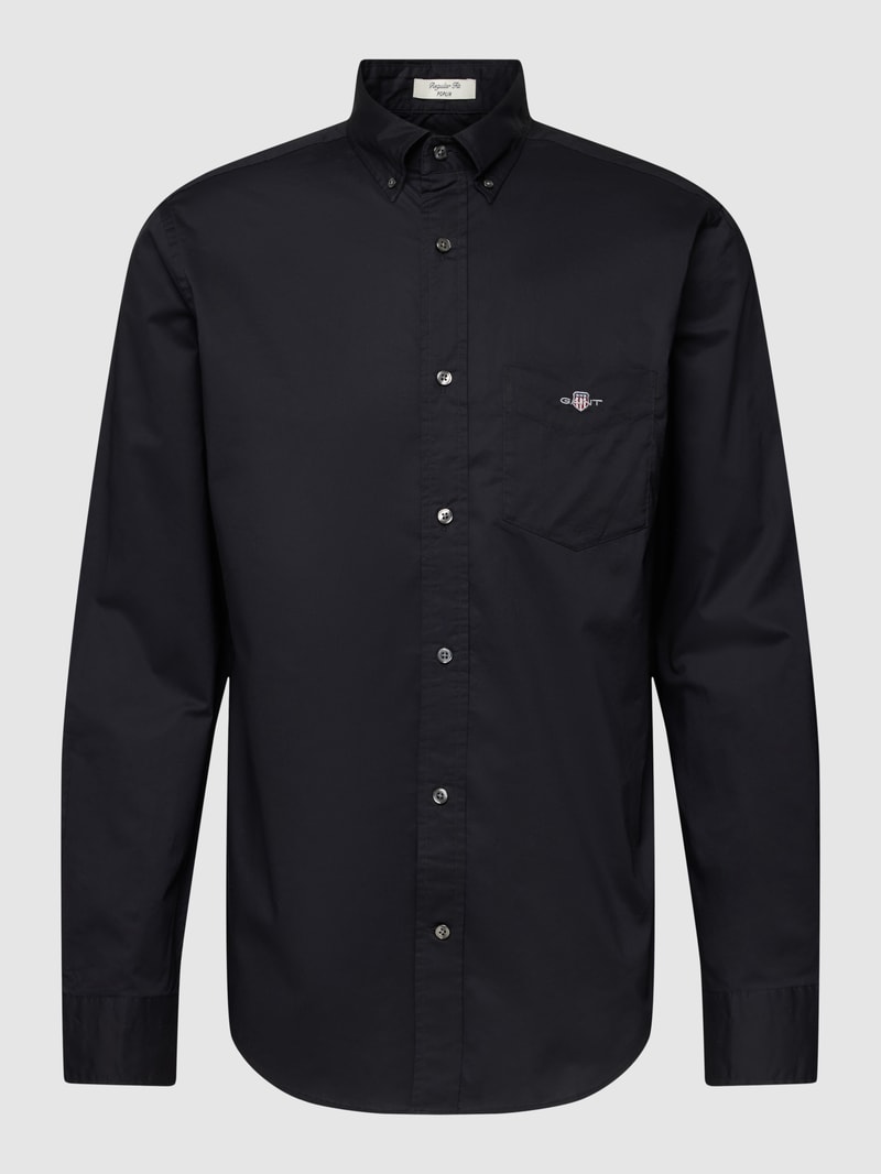 Regular Fit Freizeithemd mit Brusttasche Modell 'POPLIN' in schwarz