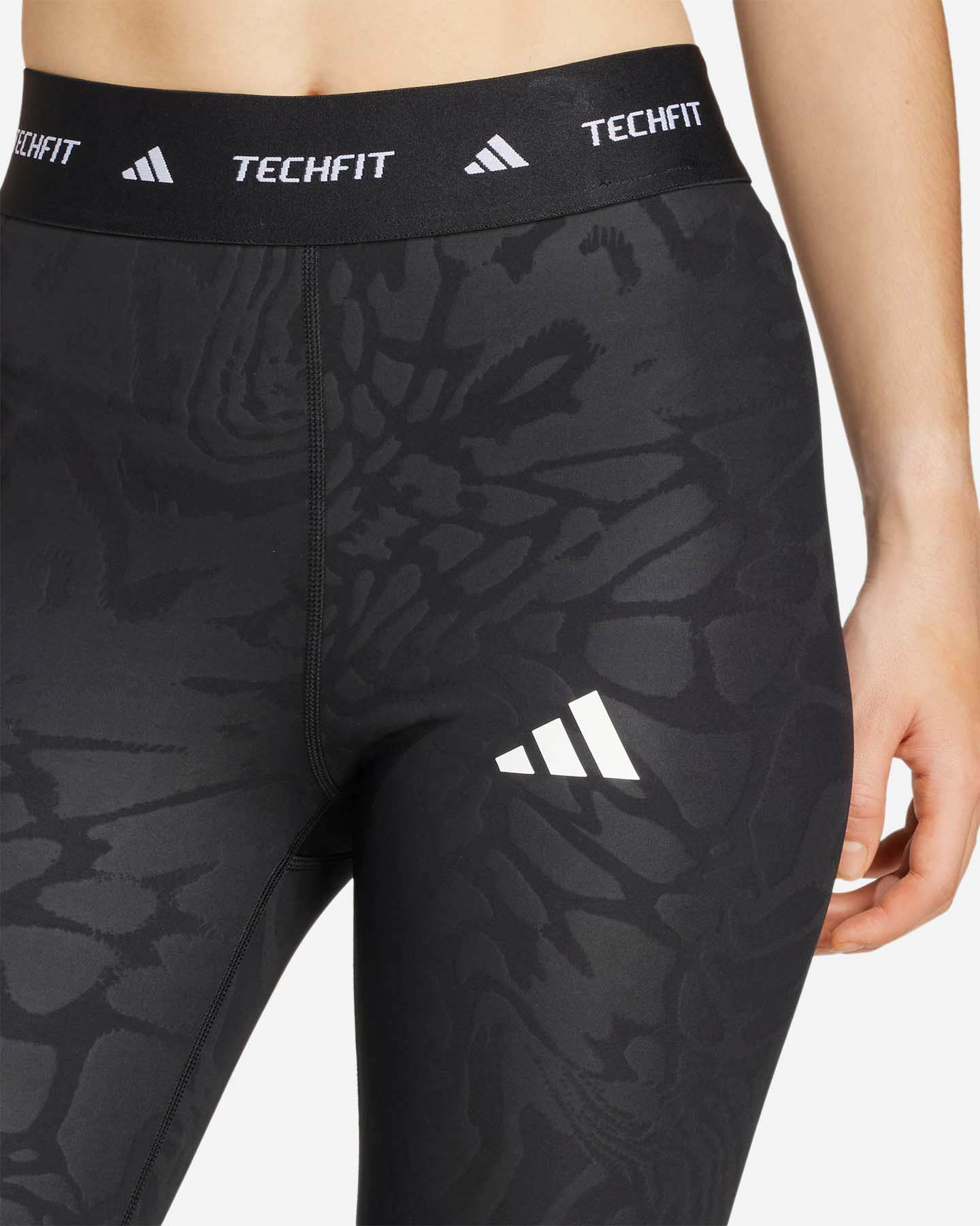 Legginsy Adidas Techfit Print W JE3644