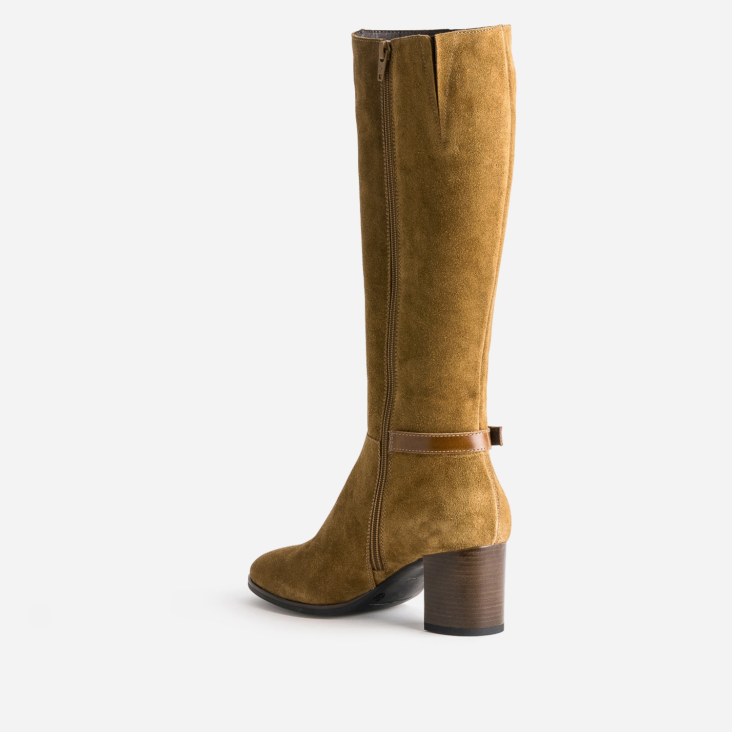 Botte marron clair en cuir velours