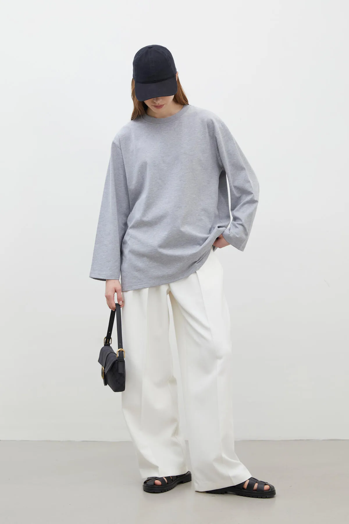 Manuka  OVERSIZE-LANGARM-T-SHIRT AUS BAUMWOLLE GRAU-MELANGE