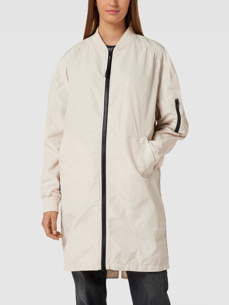 Jacke in Überlänge in kitt