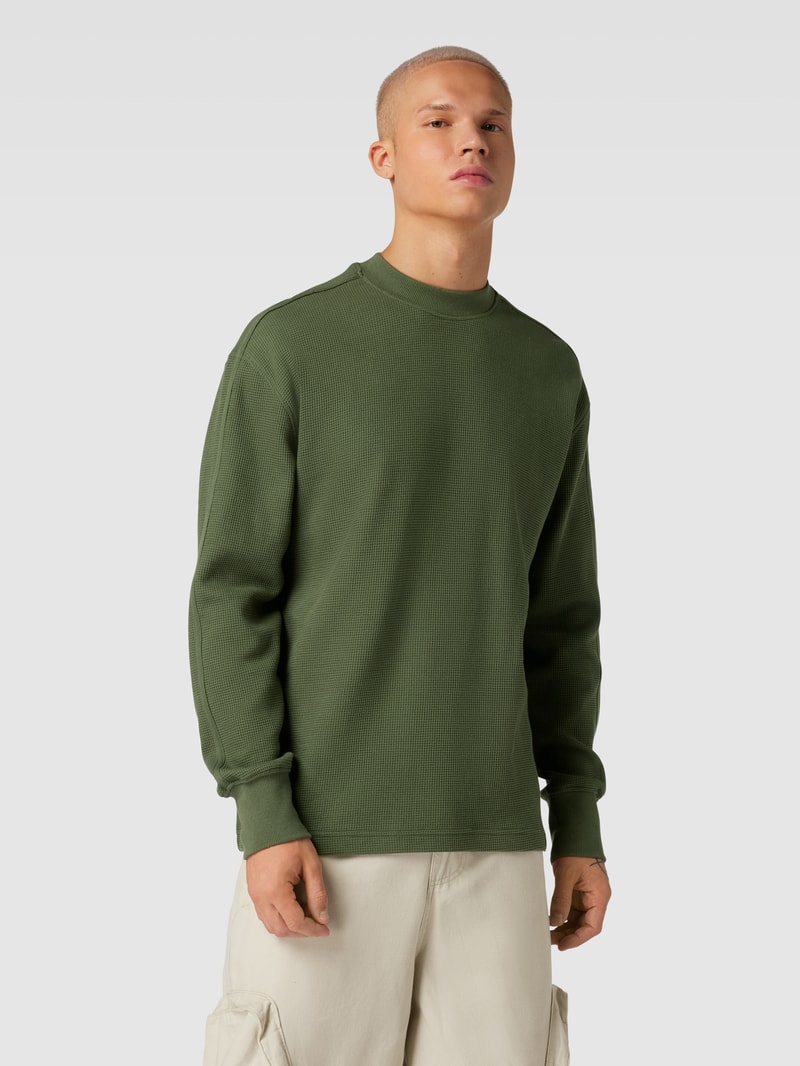 Pullover mit Turtleneck in olivgrün