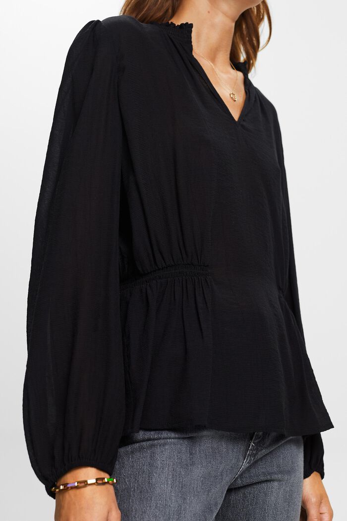 Crêpe-Bluse mit V-Ausschnitt