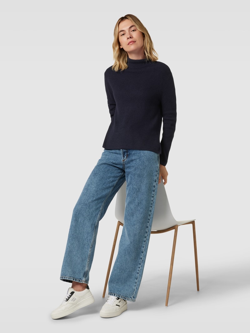 Strickpullover mit Turtleneck in marineblau