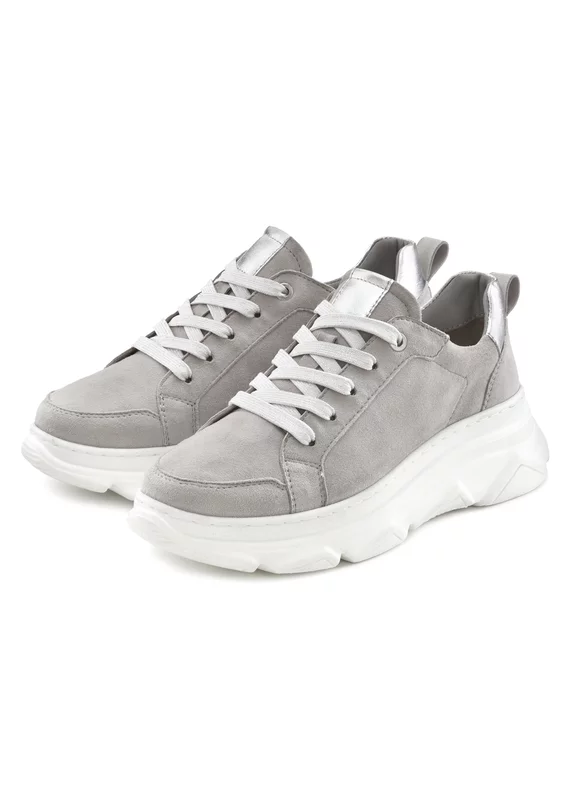 Sneaker