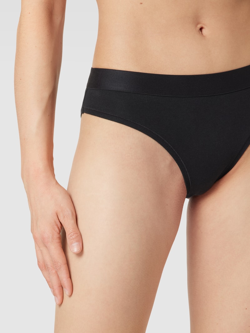 Slip mit elastischem Bund Modell 'Essentials' in schwarz