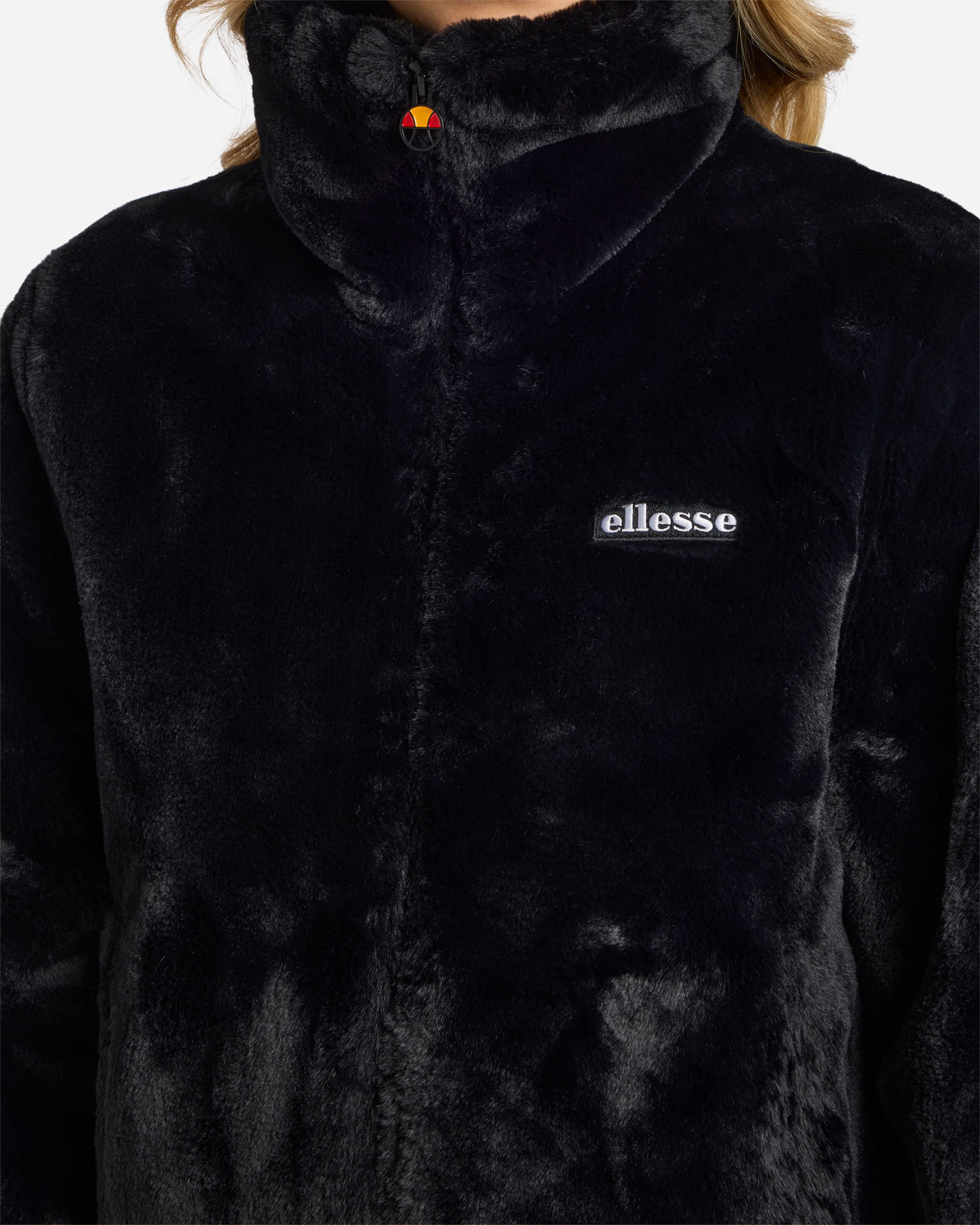 Chlpatá bunda Ellesse W EHW103W23-50