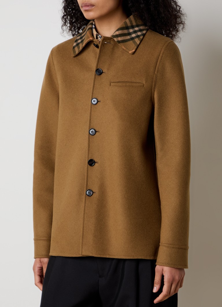 Burberry wool coat with breast pocket