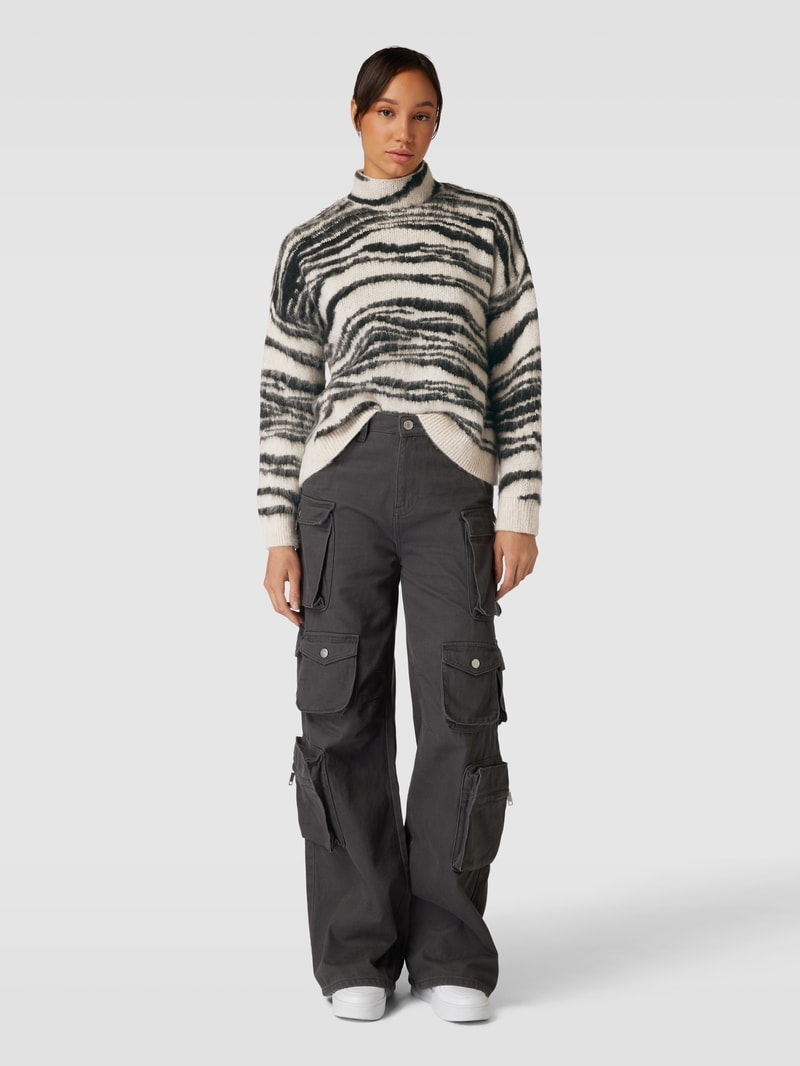 Strickpullover mit Allover-Muster in offwhite