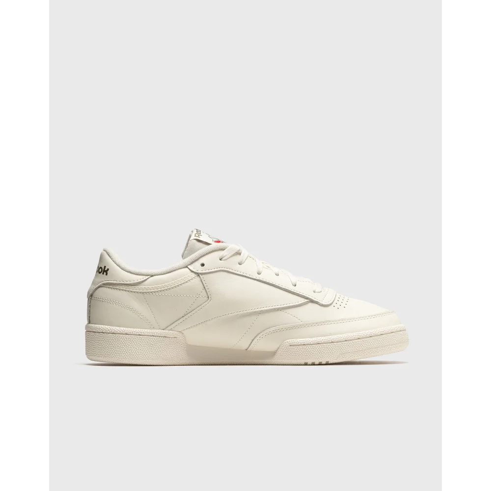 Reebok Club C 85 HP4320 / weiss