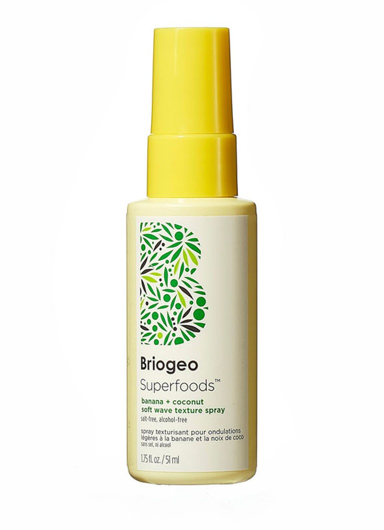 Briogeo Mini Spray hidratant texturant fără sare Briogeo Superfoods™ cu banană și nucă de cocos pentru onduleuri moi - Format de călătorie